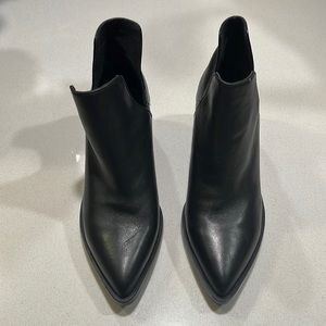 Steve Madden Must Haves